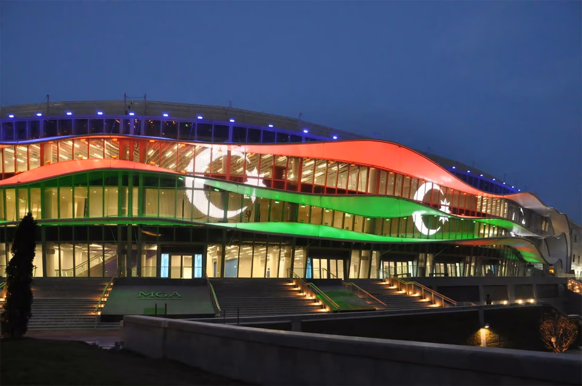 Baku Lights Night Tour with Hotel Pickup